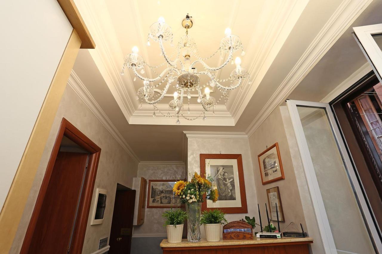 Adorasuite B&B Рим Екстериор снимка