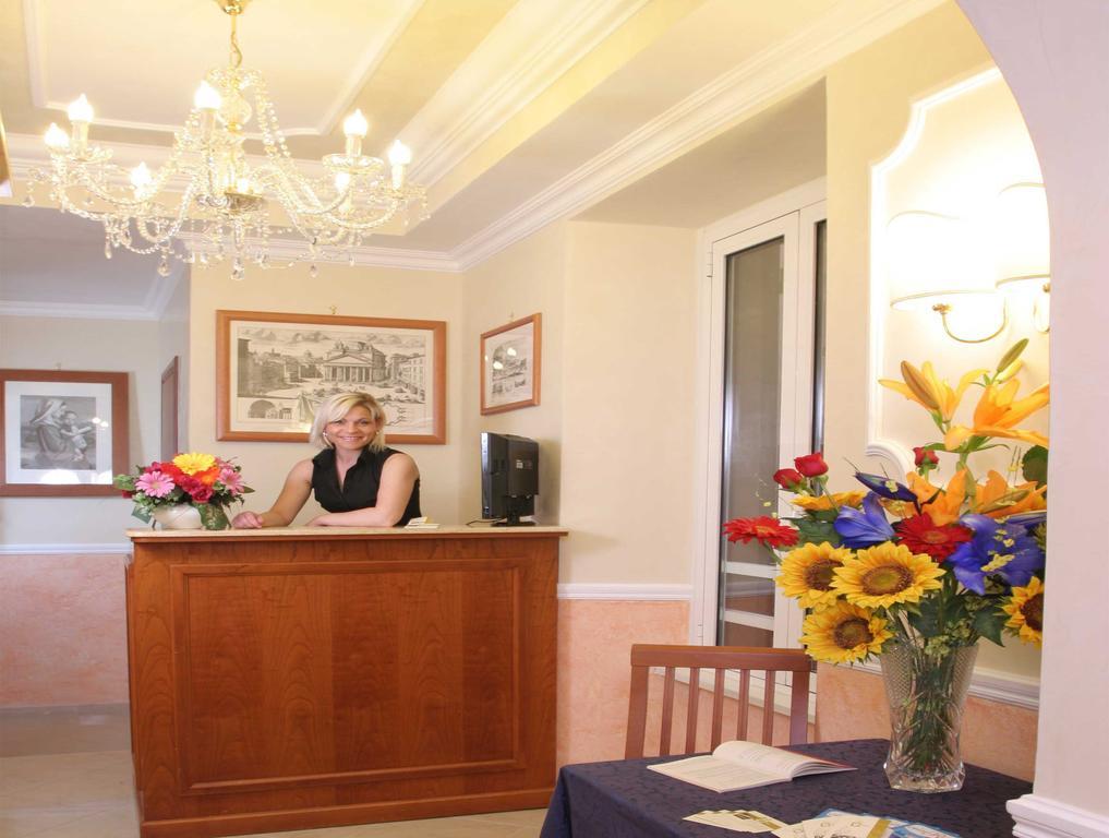 Adorasuite B&B Рим Екстериор снимка