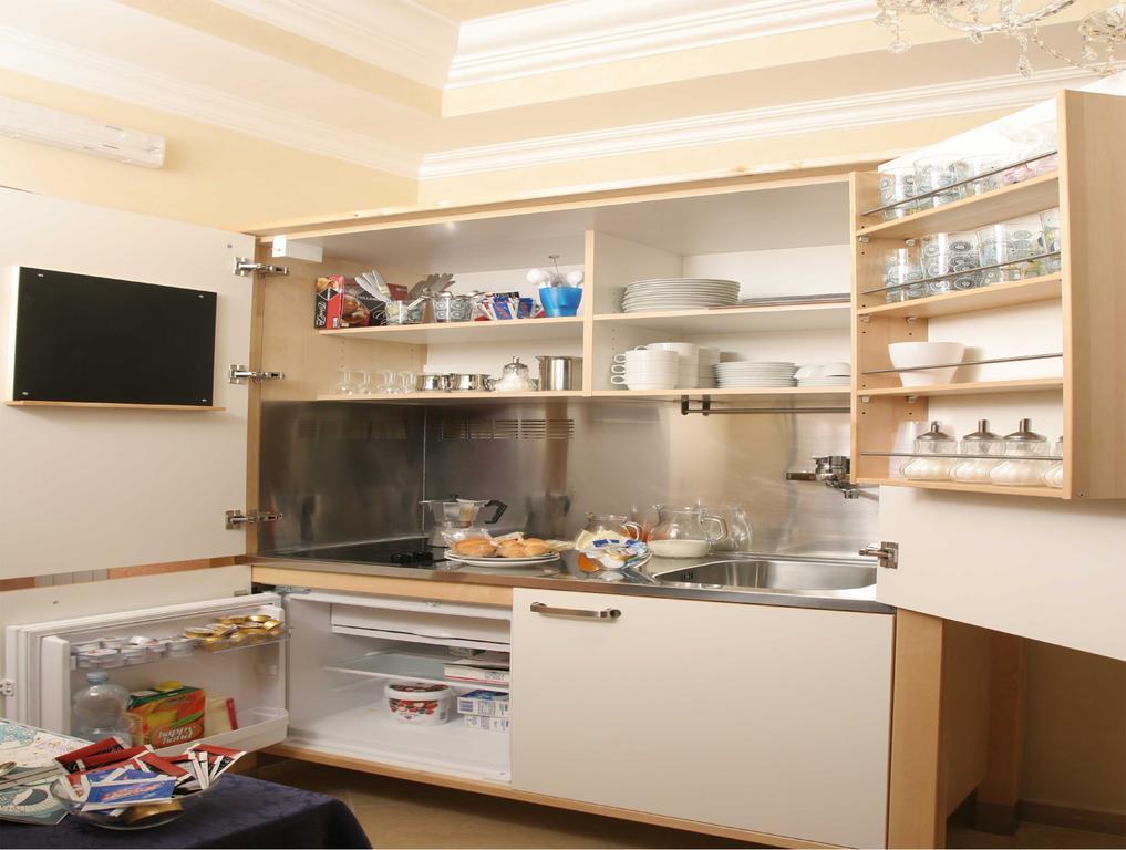 Adorasuite B&B Рим Екстериор снимка
