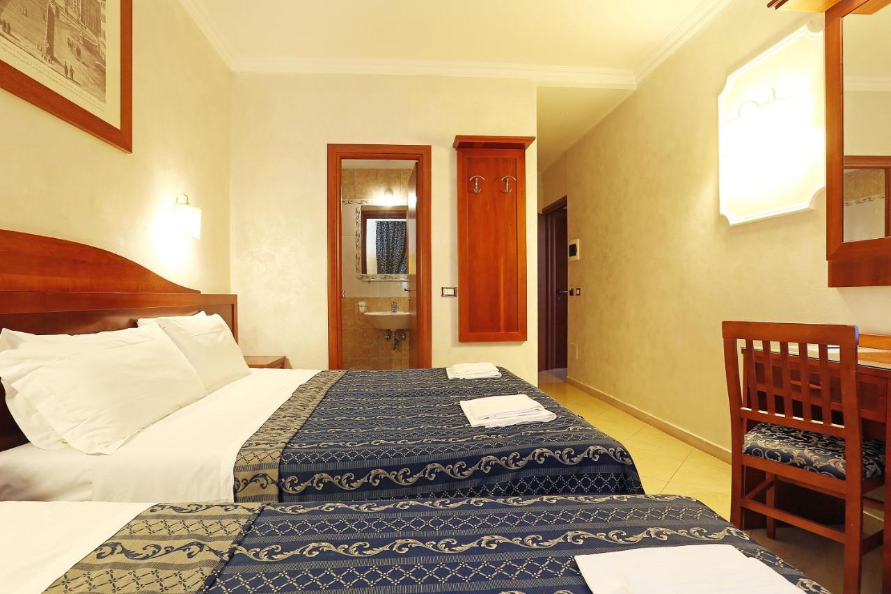 Adorasuite B&B Рим Екстериор снимка